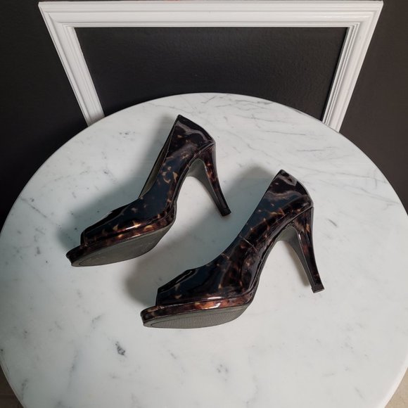 Sam & Libby Brown/Gold Patent Tortoise Peep Toe Pumps size 7 - Picture 4 of 8